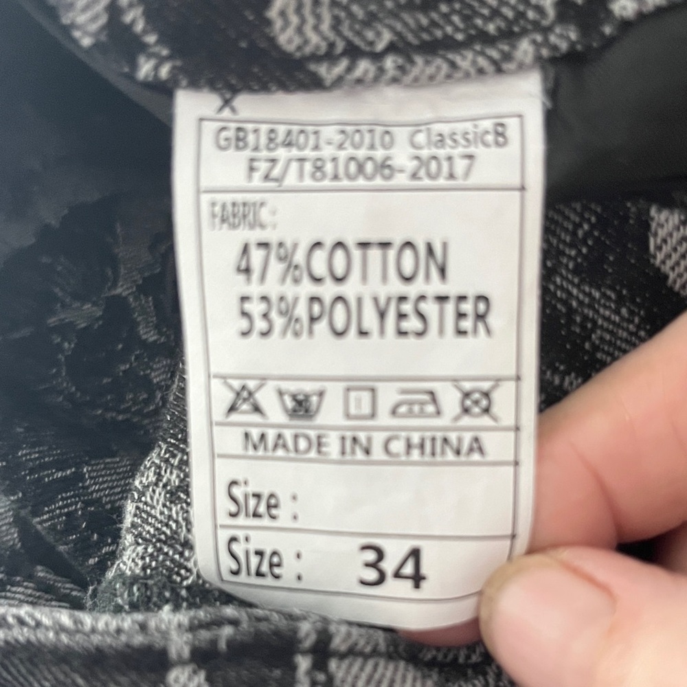 Retro Frayed Distressed Black and White Patterned Garment Label Sz M (34) NWT - Picture 8 of 9